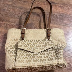 Michael Kors purse